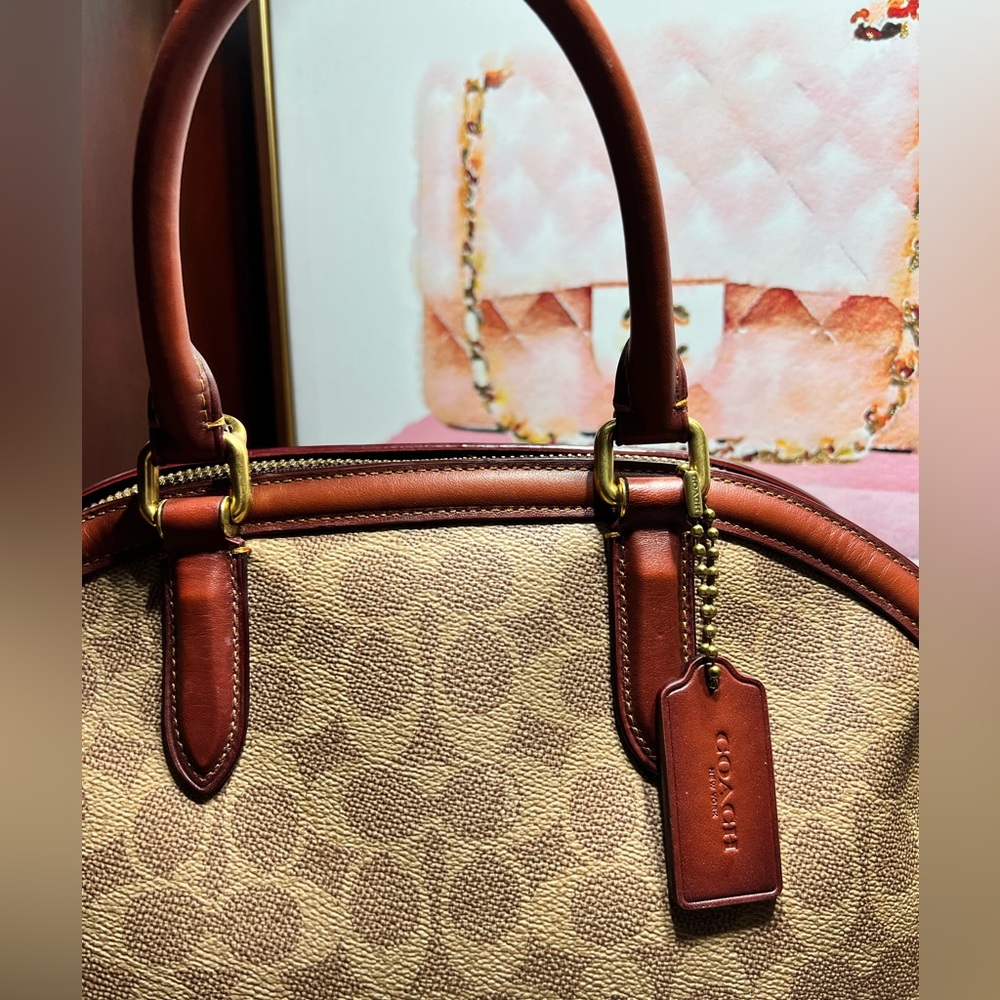 COACH QUINN SATCHEL SIGNATURE CANVAS EUC - Picture 9 of 14